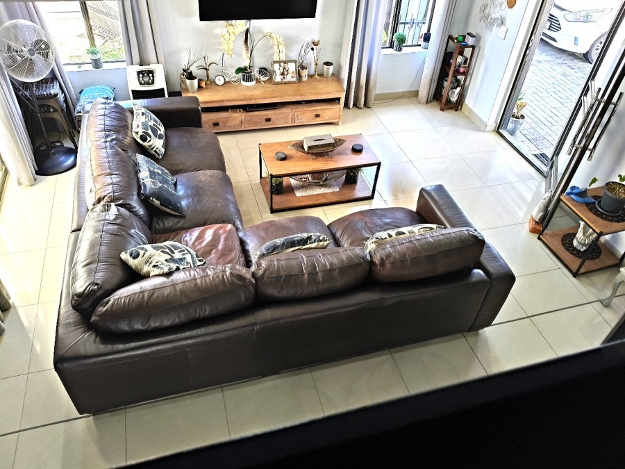 3 Bedroom Property for Sale in Gordons Bay Central Western Cape